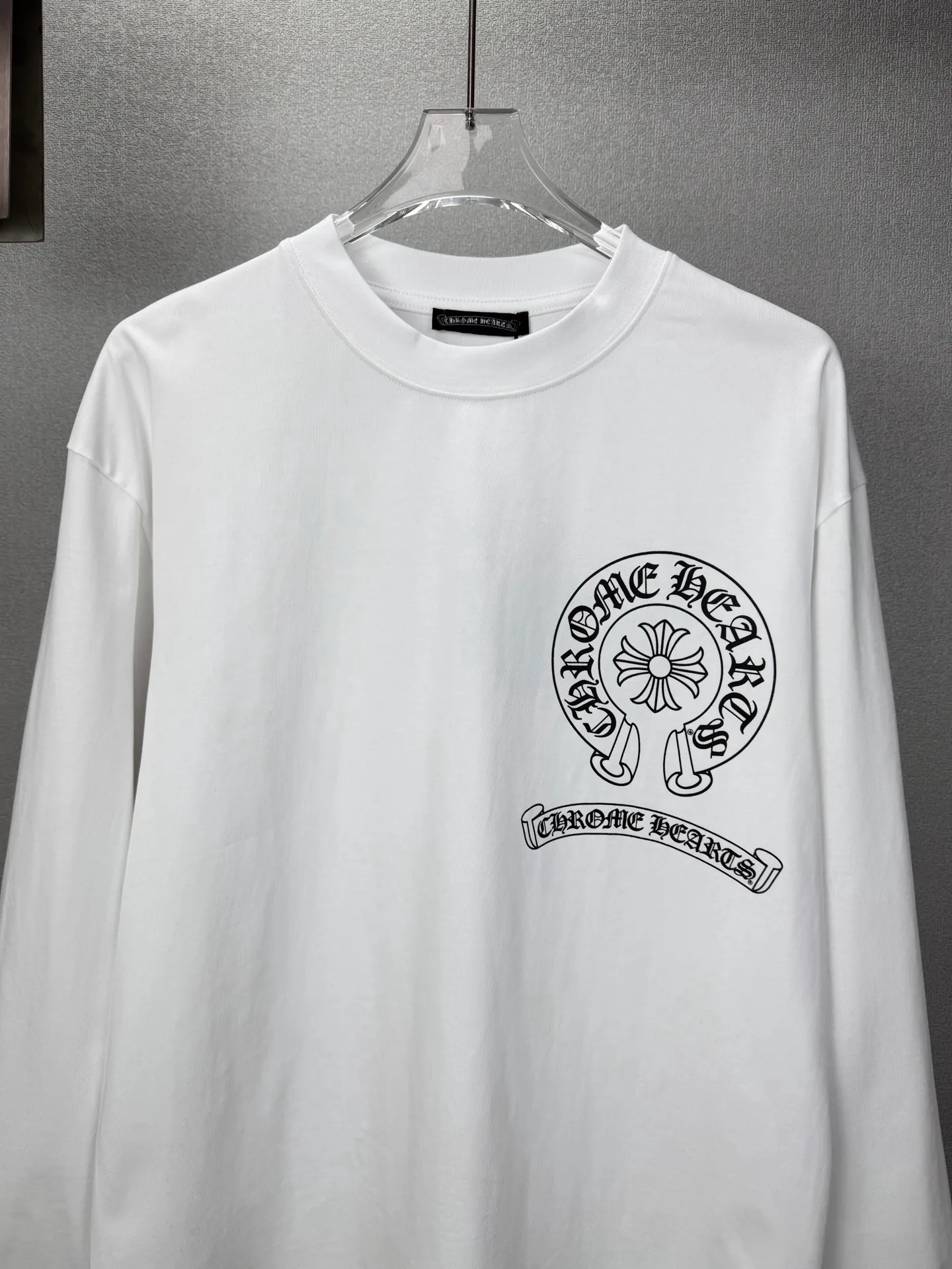2026New Arrival T Same Style Quality😘😘 100% Versatile T 👍 ：Black、White Size：S-XL